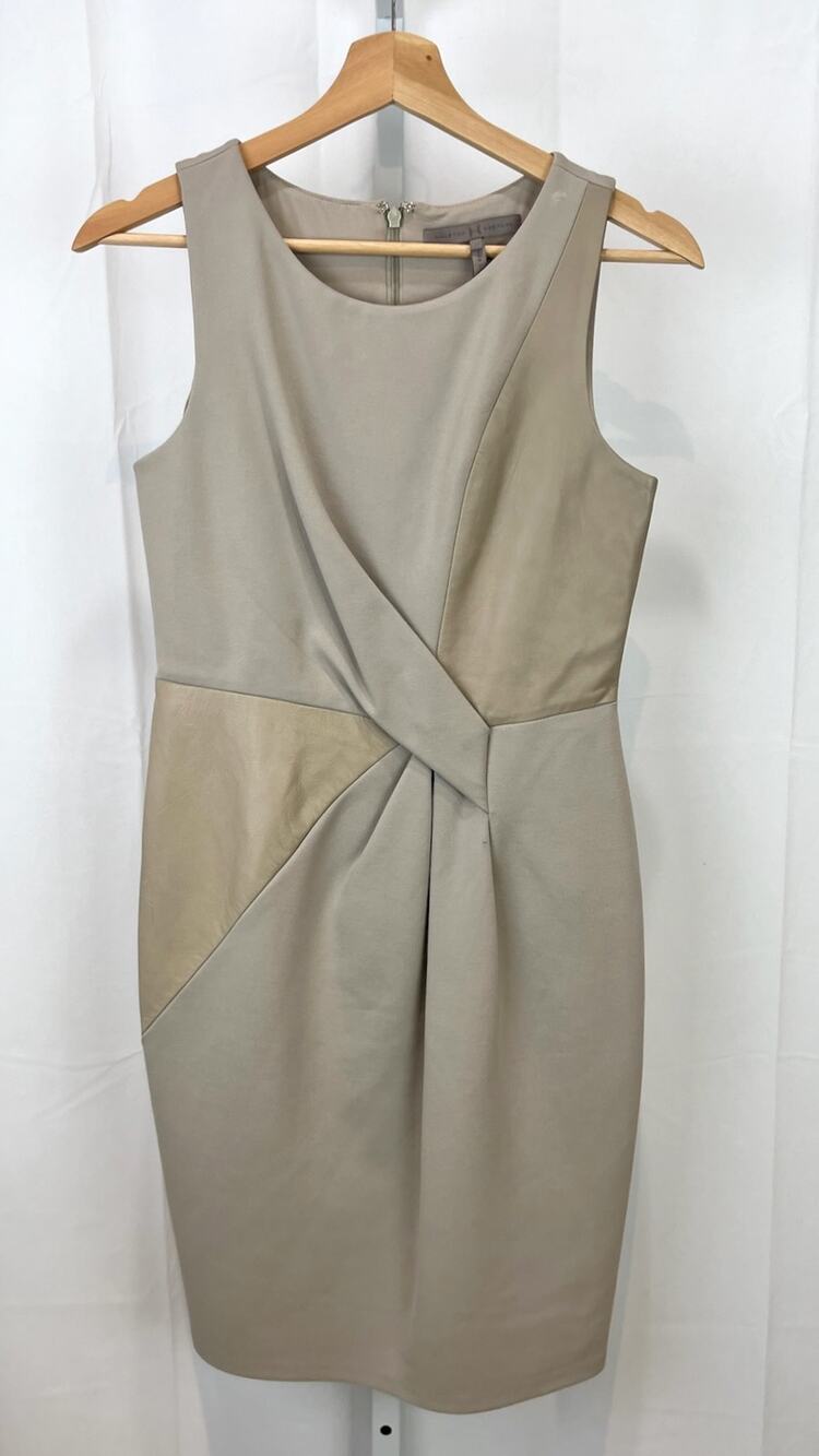 HALSTON HERITAGE Sz 0 Sleeveless Sheath Dress Leather Trim Twist Front Beige Tan